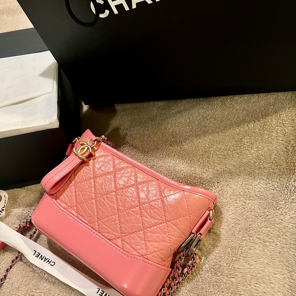 Chanel Gabrielle Pink - Picture 2 of 10